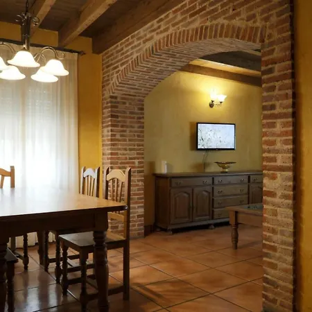 Casa Rural La Tina Gumiel de Izan Exterior foto